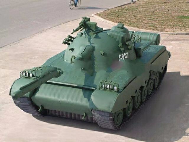 沽源军用充气坦克车